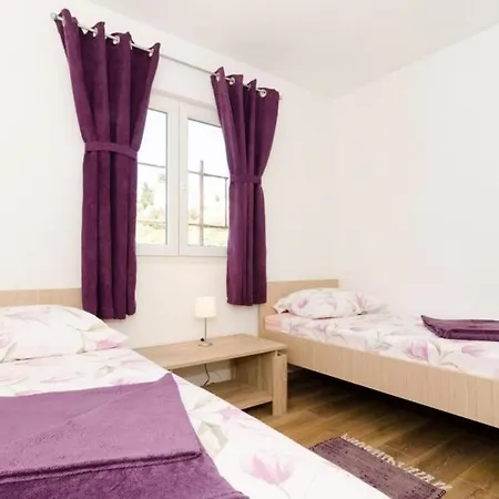 Apartmán Nuncijata - Three Bedroom With Balcony And Sea View Dubrovník