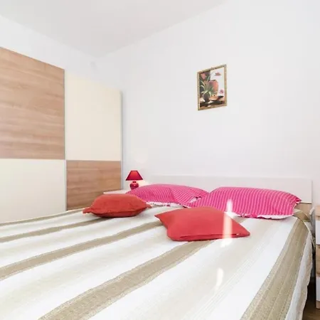 Nuncijata - Three Bedroom With Balcony And Sea View Dubrovnik