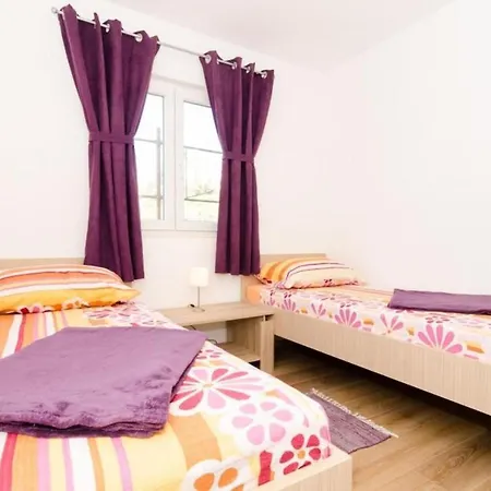 Nuncijata - Three Bedroom With Balcony And Sea View Appartement Dubrovnik