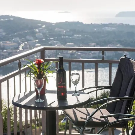 Apartmán Nuncijata - Three Bedroom With Balcony And Sea View Dubrovník